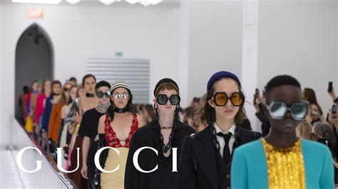 desfile gucci 2020|Gucci spring summer fashion show.